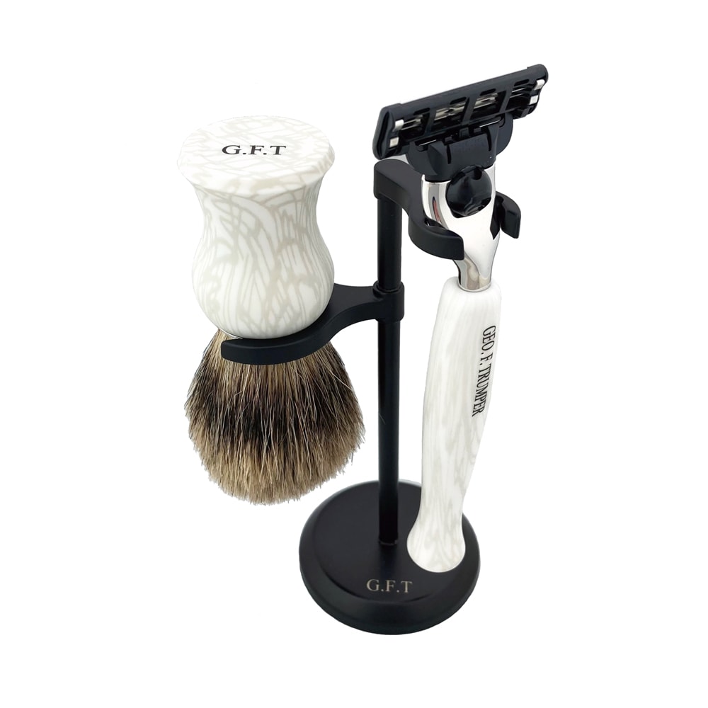geo-trumper-light-graphite-shaving-set-mach3-dachshaar image 1