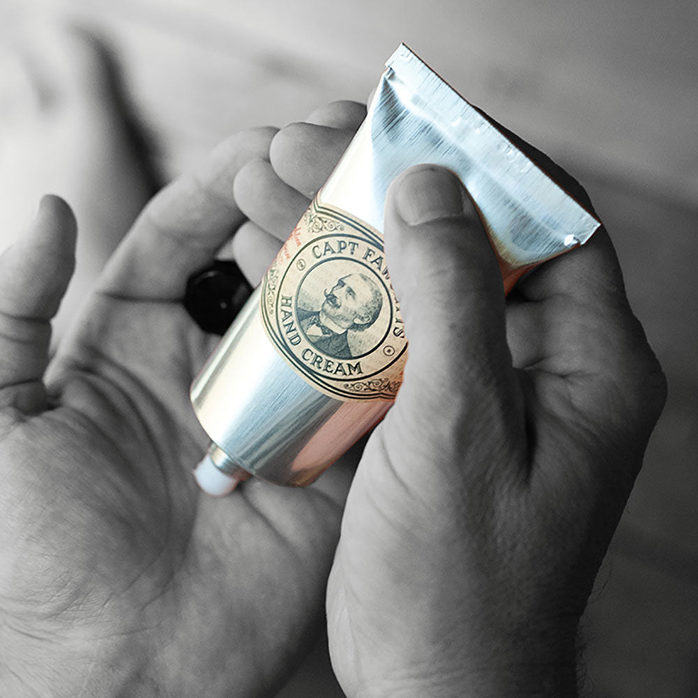 captain-fawcett-expedition-reserve-hand-cream-handcreme image 4