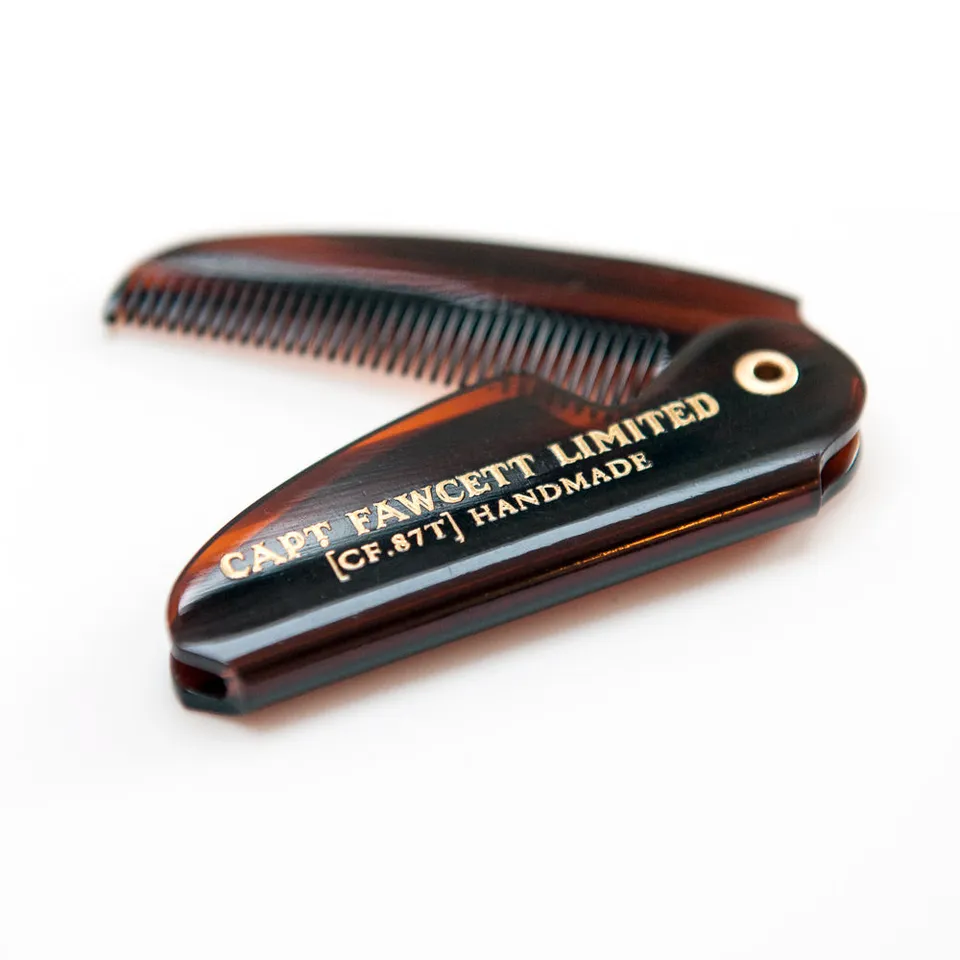 captain-fawcett-folding-pocket-moustache-comb-cf-87t-klappkamm image 1