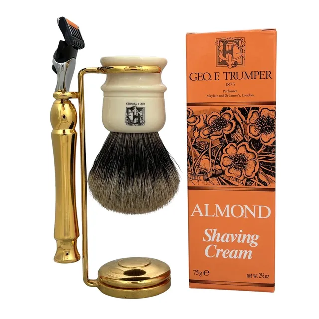 geo-trumper-set-9-rasier-set-goldst-nder-cb2-dachshaar-pinsel image 1