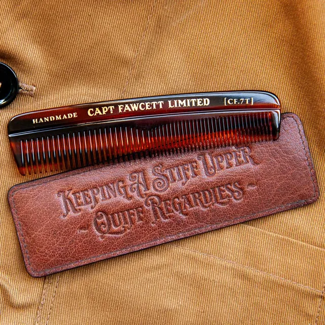 captain-fawcett-haarkamm-fein-mit-lederetui image 1