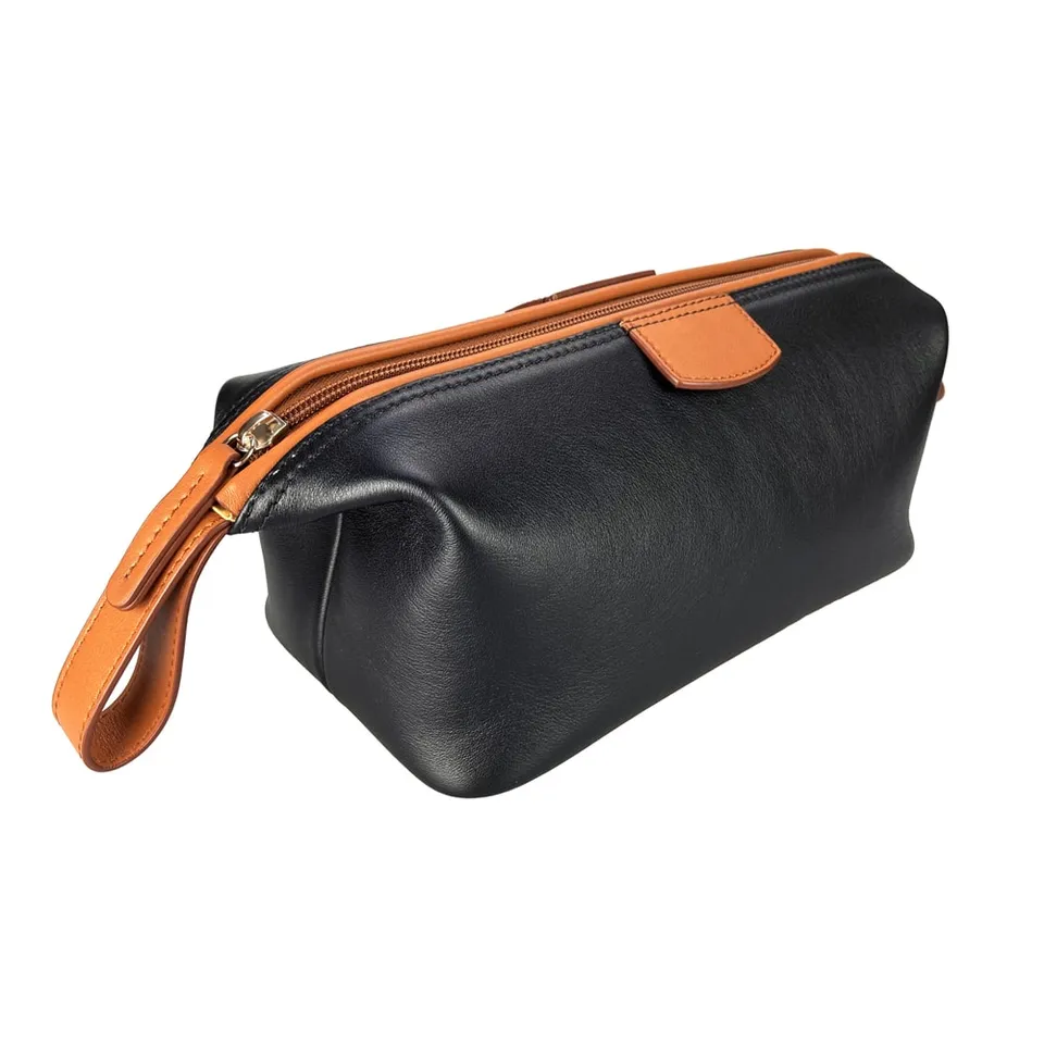 geo-f-trumper-small-wetpack-superior-leder-carbon-sand-kulturtasche image 1