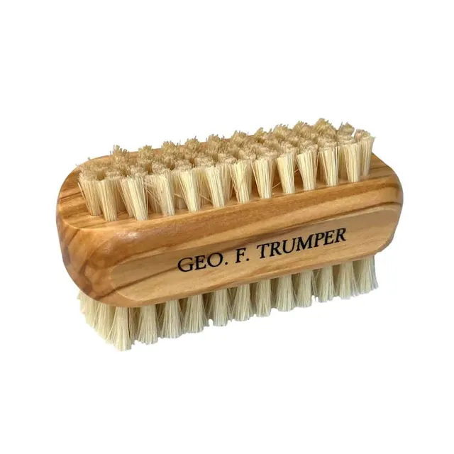 geo-trumper-nagelb-rste-olivenholz-doppelseitig image 1