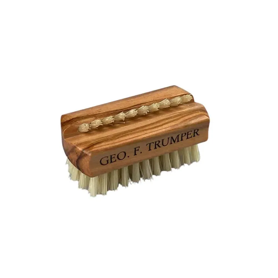 geo-trumper-nagelb-rste-olivenholz-klein-taschenformat image 1